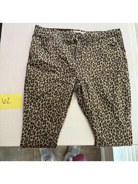 Levi's 720 High Rise Super Skinny Leopard Print Jeans 20W